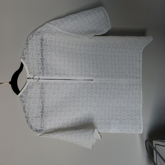 Sz 0 and 8 NWT $1595 Partow Boxy textured Semisheer top